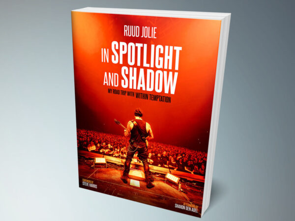 In Spotlight and Shadow by Ruud Jolie (Paperback)